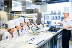 辻学園　調理・製菓専門学校(Tsuji Gakuen Culinary & Confectionary College) Features of school 1